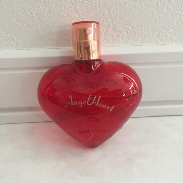 Angel Heart(エンジェルハート)の☆専用☆エンジェルハート 50ml コスメ/美容の香水(香水(女性用))の商品写真