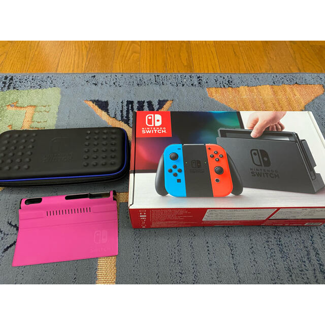 Nintendo Switch本体　ハードポーチ&フロントカバー付き