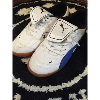 プーマ(PUMA)のPUMA 靴 青ラインロゴ(スニーカー)