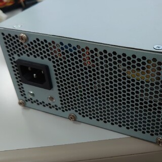 レノボ(Lenovo)のPCデスクトップ内蔵型 電源600W(PCパーツ)