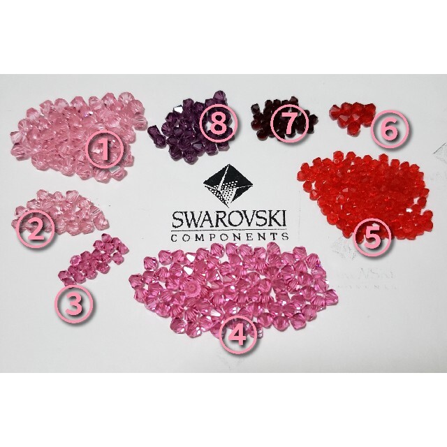 SWAROVSKI(スワロフスキー)の♡ SWAROVSKI ソロバン型 ピンク＆レッド系 mix ハンドメイドの素材/材料(各種パーツ)の商品写真