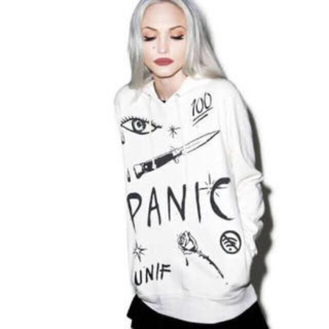 UNIF ユニフ panicパーカー サイズS 美品