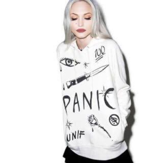 ユニフ(UNIF)のUNIF ユニフ panicパーカー サイズS 美品(パーカー)