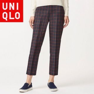 ユニクロ(UNIQLO)の完売品 新品 ユニクロ　アンクルパンツ　ウィンドウペン柄(クロップドパンツ)