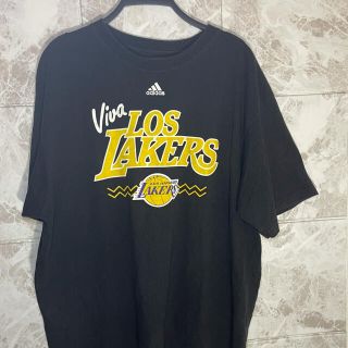 アディダス(adidas)の大人気　adidas アディダス　NBA　ビックロゴ　レイカーズ　半袖　トレンド(Tシャツ/カットソー(半袖/袖なし))