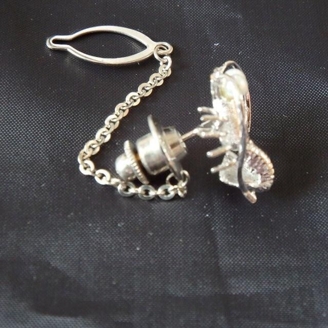 伊勢海老のタイタック/ピンブローチの通販 by チェリッシュ's 伊勢海老のタイタック/ピンブローチの通販 by チェリッシュ's
