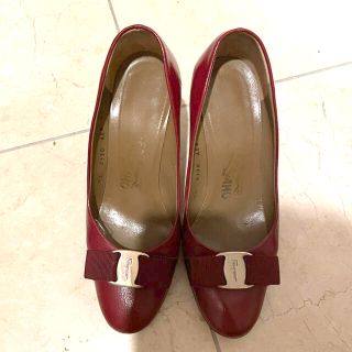 フェラガモ(Ferragamo)のフェガモ　ヒールパンプス　正規品(ハイヒール/パンプス)