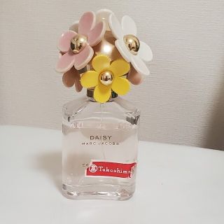 マークジェイコブス(MARC JACOBS)のマークジェイコブス　daisy香水(香水(女性用))