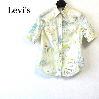 リーバイス(Levi's)のLevi's リーバイス　ボタン付き　半袖シャツ(シャツ/ブラウス(半袖/袖なし))