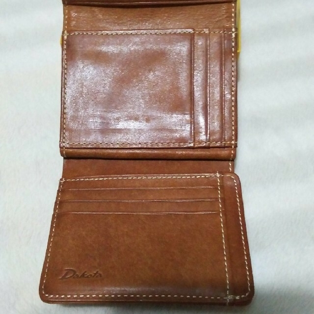 Dakota 財布
