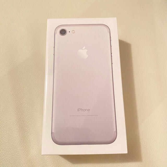 iPhone 7 Silver  32 GB  SIMフリー　【新品】