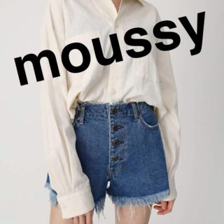 マウジー(moussy)のmoussy(マウジー)デニム ショートパンツ ダメージ 水着 Sサイズ(ショートパンツ)