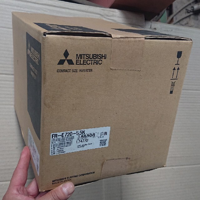 新品 未開封 三菱 産業用 インバータ FR-E720-5.5K