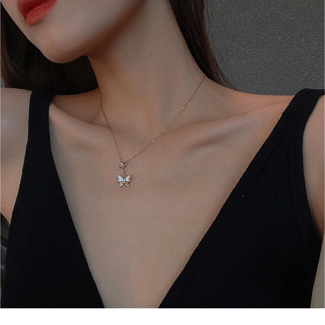 蝶々 バタフライネックレス 韓国ネックレス 蝶々モチーフ 韓国アクセサリー 新品の通販 by sunny shopフォロー割引あり|ラクマ レディース アクセサリー ネックレス 蝶々