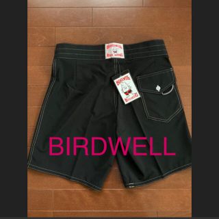 BIRDWELLバードウェル　ボードショーツ新品(サーフィン)