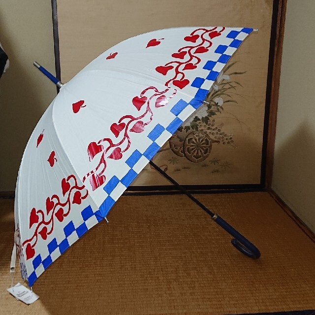 美品‼️Vivienne Westwoodヴィヴィアン・ウエストウッド 日傘 美品‼️Vivienne Westwoodヴィヴィアン・ウエストウッド 日傘