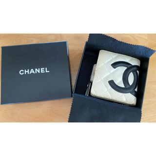 シャネル(CHANEL)のCHANEL二つ折り財布(財布)