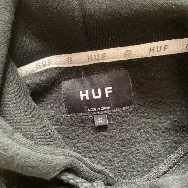 HUF(ハフ)のhuf peanuts コラボ　パーカー メンズのトップス(パーカー)の商品写真