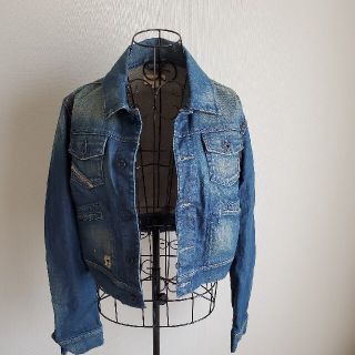 ディーゼル(DIESEL)の新品！DIESEL(ディーゼル)デニムジャケット　M(Gジャン/デニムジャケット)