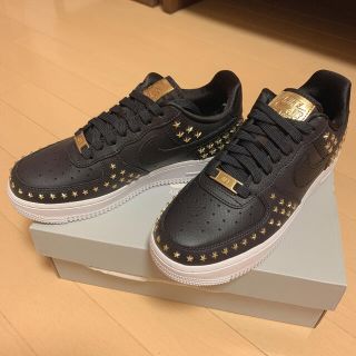 ナイキ(NIKE)の NIKE☆AIR FORCE 1  スタッズ　黒(スニーカー)