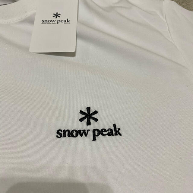 Snow Peak(スノーピーク)のスノーピーク　snowpeak 刺繍　ロゴTシャツ　サイズL　限定品　白 メンズのトップス(Tシャツ/カットソー(半袖/袖なし))の商品写真