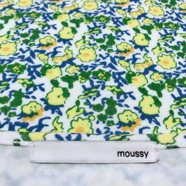 moussy(マウジー)のいつでも♪マウジー カジュアル フラワーカットワンピース♡ダズリン エゴイスト レディースのワンピース(ミニワンピース)の商品写真