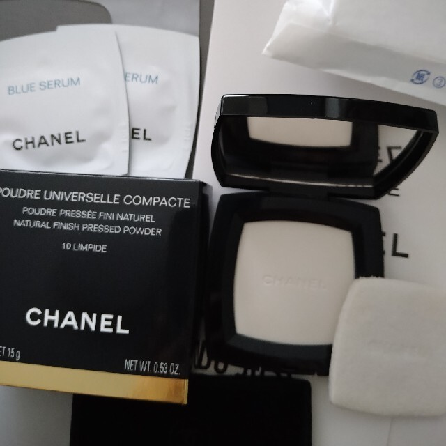 CHANEL(シャネル)のシャネルプードゥルユニヴェルセルコンパクト コスメ/美容のベースメイク/化粧品(フェイスパウダー)の商品写真