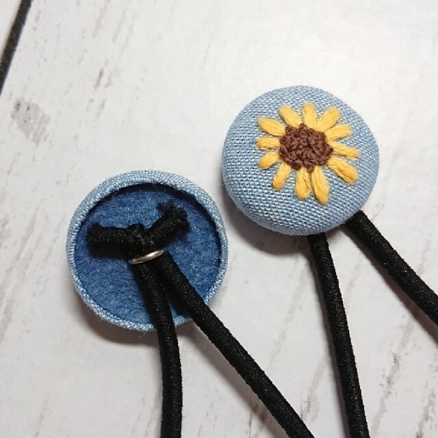 ひまわり刺繍☆2.7センチくるみボタンヘアゴム2点-