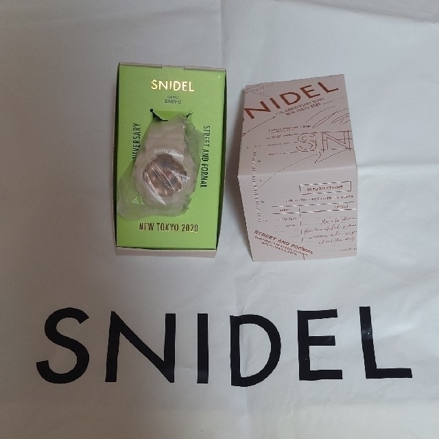 SNIDEL(スナイデル)の限定レア❗【SNIDEL×ベビーG】即完売品コラボ腕時計 レディースのファッション小物(腕時計)の商品写真