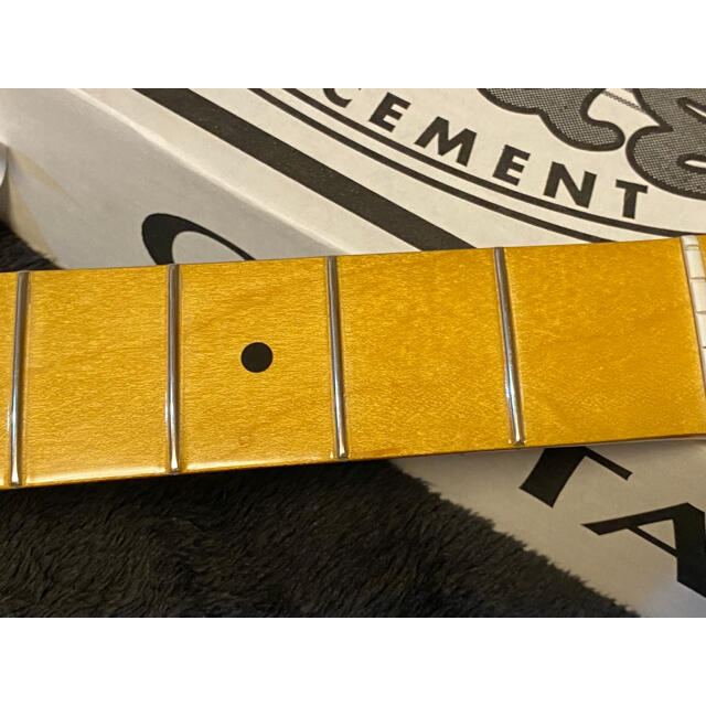 Fender'50s Soft "V" Maple Neck リプレイス用