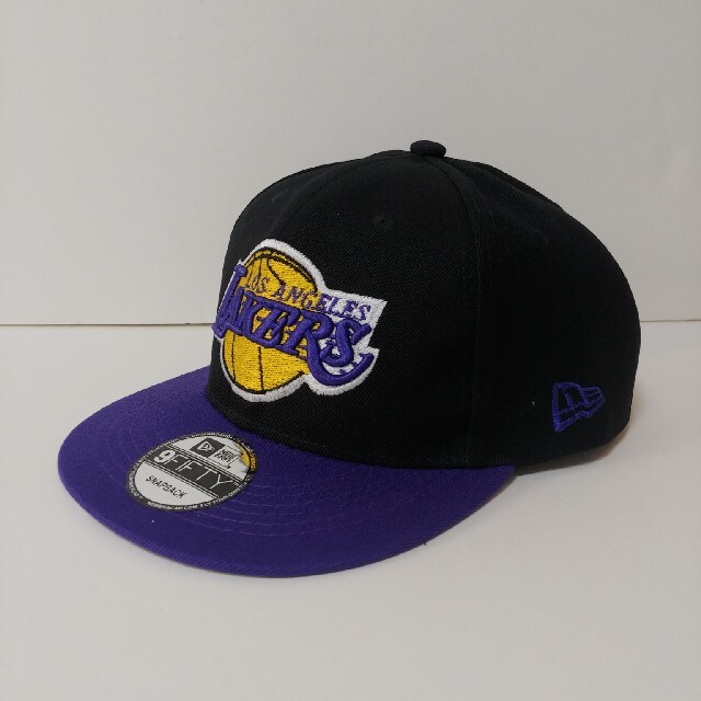 NEW ERA(ニューエラー)の新品 未使用品 NEW ERA製 キャップ NBA ロサンゼルス レイカーズ メンズの帽子(キャップ)の商品写真