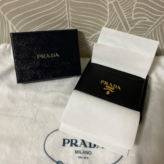 PRADA❤︎プラダ❤︎カードケース❤︎定期入れ❤︎新品未使用