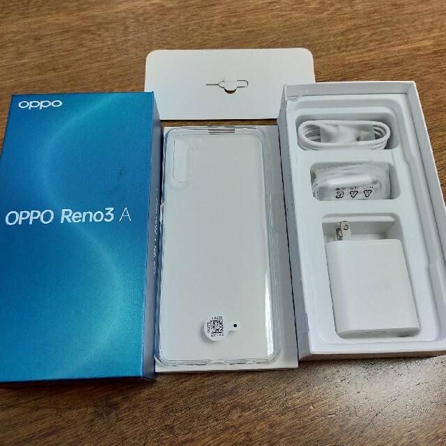 OPPO(オッポ)のOPPO Reno3 a 付属品一式 スマホ/家電/カメラのスマートフォン/携帯電話(その他)の商品写真