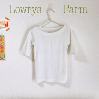 ローリーズファーム(LOWRYS FARM)のローリーズファーム　カットソー　tシャツ　ユニクロ　gu grl トップス　夏服(カットソー(半袖/袖なし))