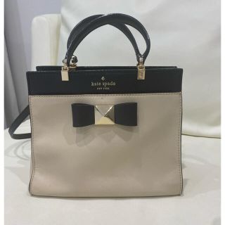 ケイトスペードニューヨーク(kate spade new york)のケイトスペース　ハンドバック　バイカラー(ハンドバッグ)