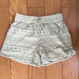 ギャップキッズ(GAP Kids)のGAP kids ショートパンツ　レース風　カーキ(パンツ/スパッツ)