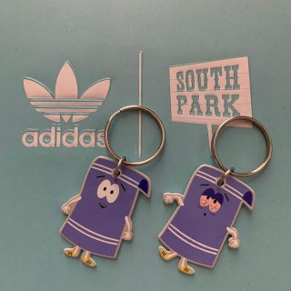 アディダス(adidas)のadidas タオリー　キーホルダー(キーホルダー)