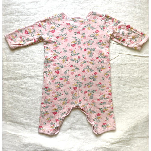 PETIT BATEAU(プチバトー)のプチバトー　花柄　ロンパース　6m/67cm キッズ/ベビー/マタニティのベビー服(~85cm)(ロンパース)の商品写真