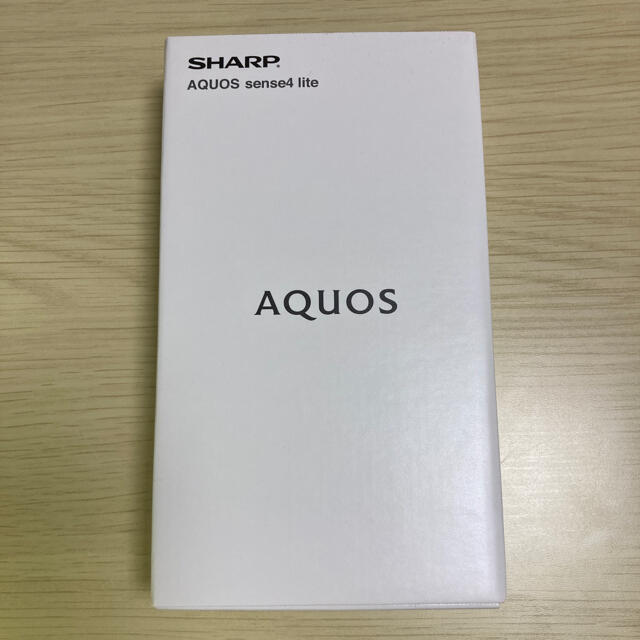 SHARP(シャープ)の新品未使用 AQUOS sence4 lite ブラック SH-RM15 スマホ/家電/カメラのスマートフォン/携帯電話(スマートフォン本体)の商品写真