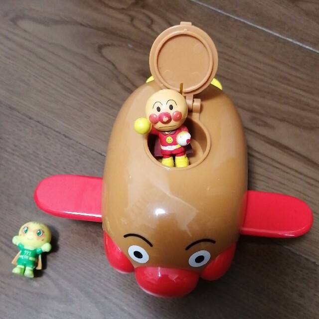 アンパンマン号とだだんだん キッズ/ベビー/マタニティのおもちゃ(知育玩具)の商品写真