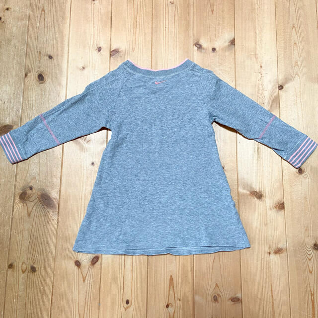 NIKE(ナイキ)のNIKE 長袖ワンピース　サイズ120 女の子 キッズ/ベビー/マタニティのキッズ服女の子用(90cm~)(ワンピース)の商品写真