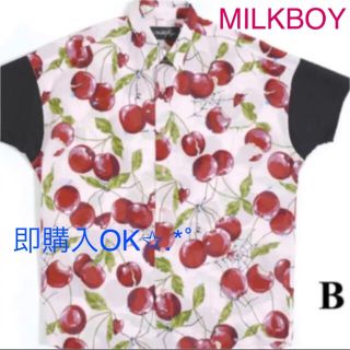 ミルクボーイ(MILKBOY)のレアアイテム MILKBOY タランチェリーシャツ 総柄(シャツ/ブラウス(半袖/袖なし))