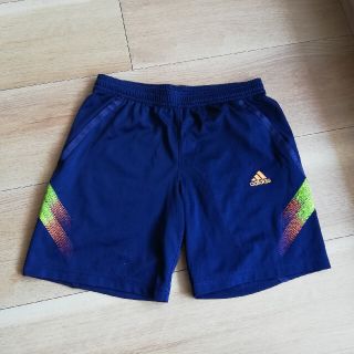 アディダス(adidas)のショートパンツ　短パン　アディダス(パンツ/スパッツ)