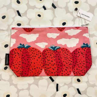 マリメッコ(marimekko)のmarimekko マリメッコ　Relle マンシッカヴォレット ポーチ(ポーチ)