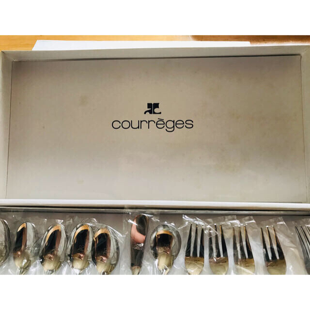 Courreges(クレージュ)のクレージュ　18-10ステンレス　カトラリー12pcs.セット インテリア/住まい/日用品のキッチン/食器(カトラリー/箸)の商品写真