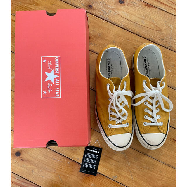 CONVERSE(コンバース)のコンバース　チャックテイラー　サンフラワーゴールド　US9.5 28cm　レザー メンズの靴/シューズ(スニーカー)の商品写真