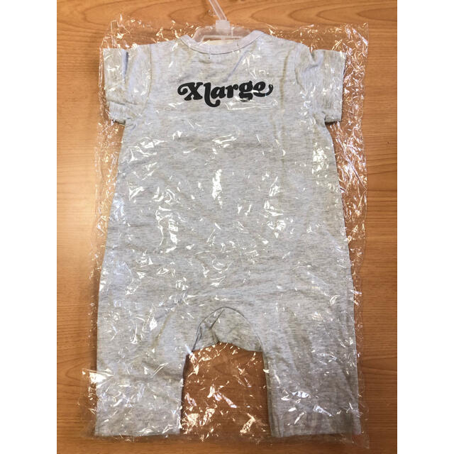 XLARGE(エクストララージ)のXLARGE KIDS キースくん半袖ロンパース  キッズ/ベビー/マタニティのベビー服(~85cm)(ロンパース)の商品写真