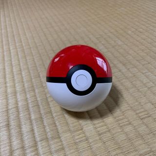 ポケモン(ポケモン)の【みささぎ様専用】モンスターボール　Anker モバイルバッテリー(バッテリー/充電器)