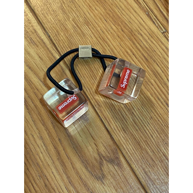 史上一番安い 希少 Supreme Hair Bobbles シュプリーム ヘア ゴム 史上一番安い 希少 Supreme Hair Bobbles シュプリーム ヘア ゴム
