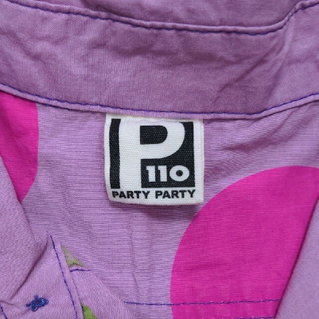 PARTYPARTY(パーティーパーティー)のpartypartyのシャツ　110cm キッズ/ベビー/マタニティのキッズ服男の子用(90cm~)(Tシャツ/カットソー)の商品写真